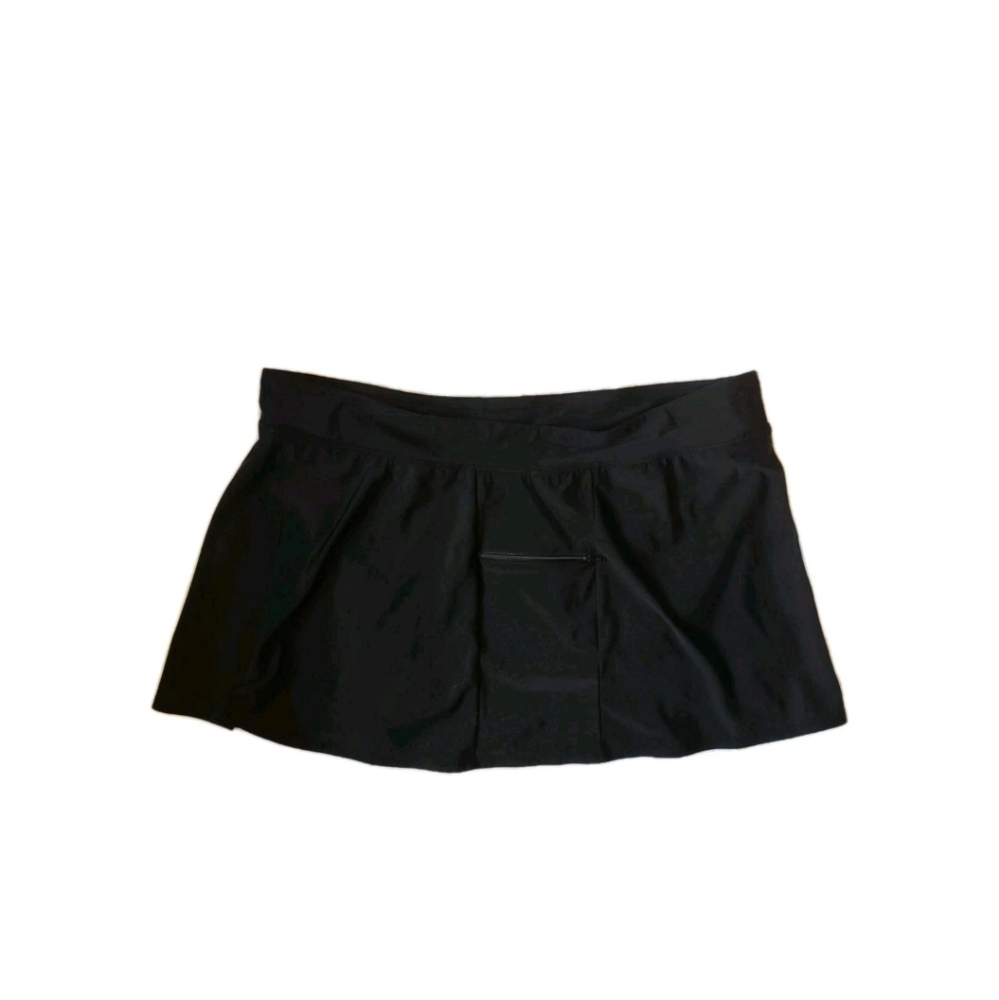 Women's Swim Skirt Shorts (Skort) Sz 18W Black Front Zip Pocket Beach Modest